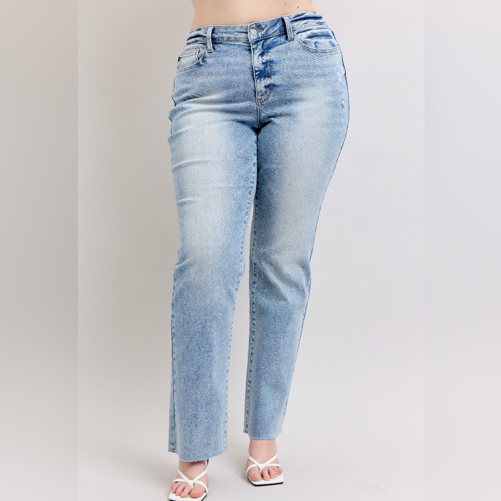 Judy Blue Mid-Rise Relax Dad Straight Leg Distressed Jeans Raw Hem Denim Pants - Picture 10 of 16